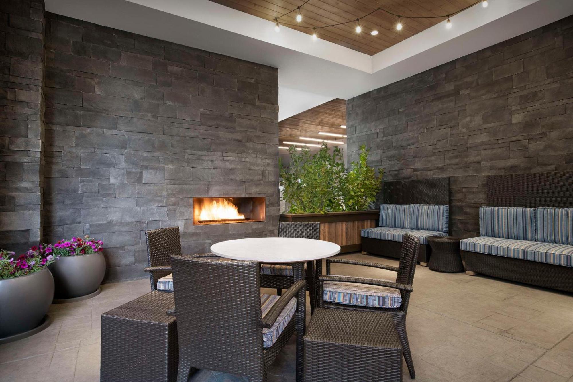 Home2 Suites By Hilton Eugene Downtown University Area Exterior foto